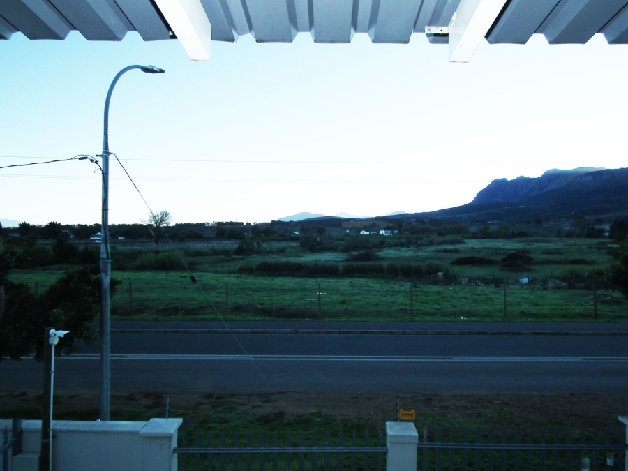 2 Bedroom Property for Sale in Amstelhof Western Cape